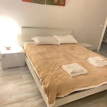 Bed & Breakfast Corner House